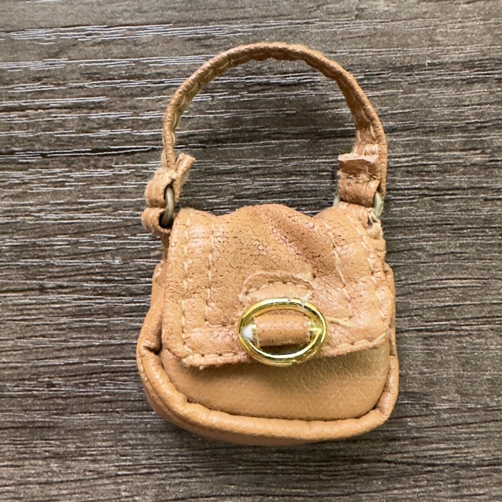 Bratz Doll Replacement Strut It Meygan Faux Leather Brown Handbag‎  MGA 2003